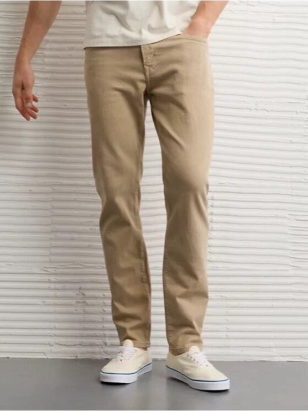 NEW American Eagle Men's Beige Jeans 26 X 28 Athletic Fit Tan Easyflex